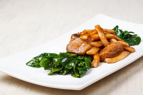 Stir fry mantar Tay mantar kızarmış