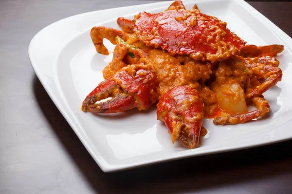 Fried yengeç ile köri