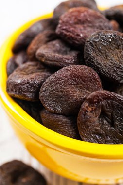 Sağlıklı organik Kuru Kayısı arka plan. Seçici odak.