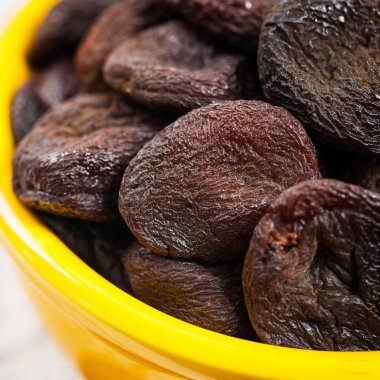 Sağlıklı organik Kuru Kayısı arka plan. Seçici odak.