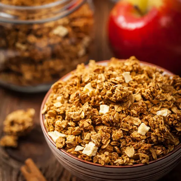 Manzana Canela Granola Desayuno Enfoque Selectivo —  Fotos de Stock