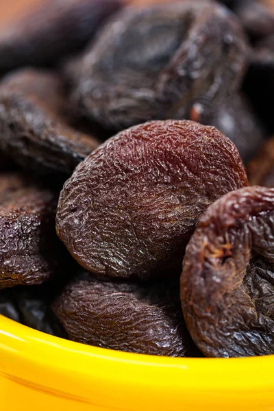 Saudável Organic Dried Apricots Fundo Foco Seletivo — Fotografia de Stock