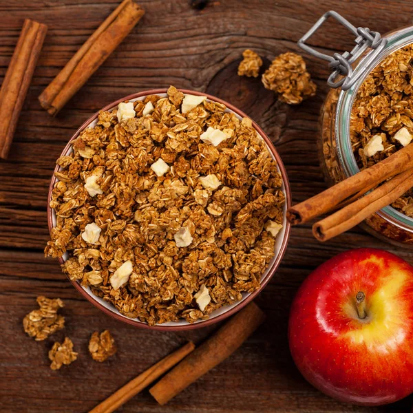 Äpple Kanel Müsli Till Frukost Selektivt Fokus — Stockfoto