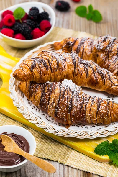 Chocolate Croissants Ripe Berries Old Wooden Background Selective Focus — Stock Photo, Image