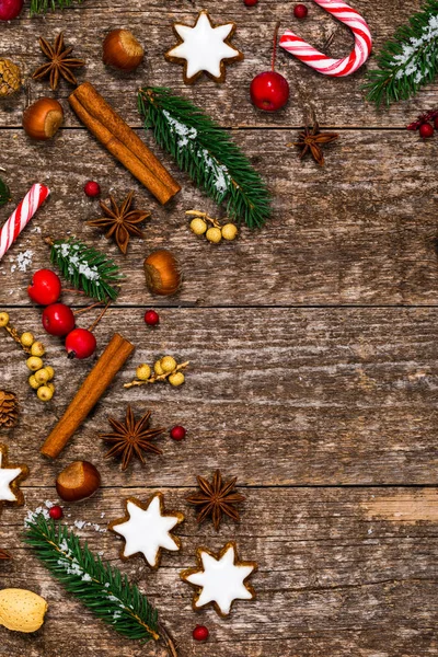 Χριστουγεννιάτικο Φόντο Διακοπές Αστέρι Μελόψωμο Cookies Διακοσμήσεις Ξύλινο Υπόβαθρο Επιλεκτική — Φωτογραφία Αρχείου