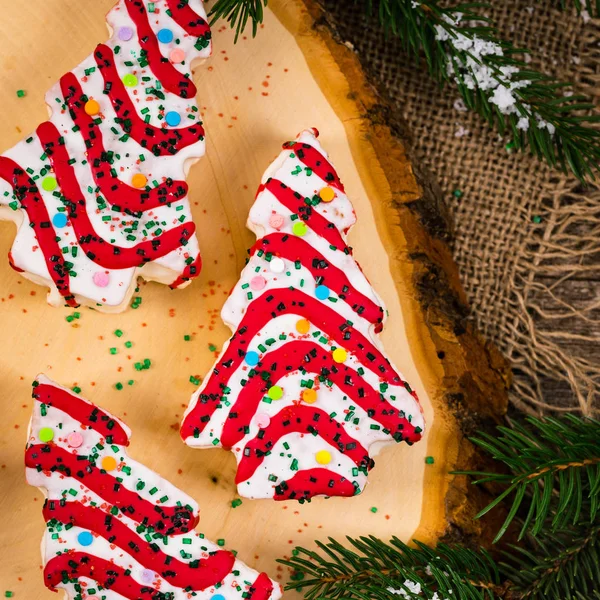 Pasteles Árbol Navidad Sobre Fondo Madera Fondo Navidad Enfoque Selectivo — Foto de Stock