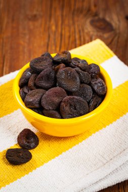 Sağlıklı organik Kuru Kayısı arka plan. Seçici odak.