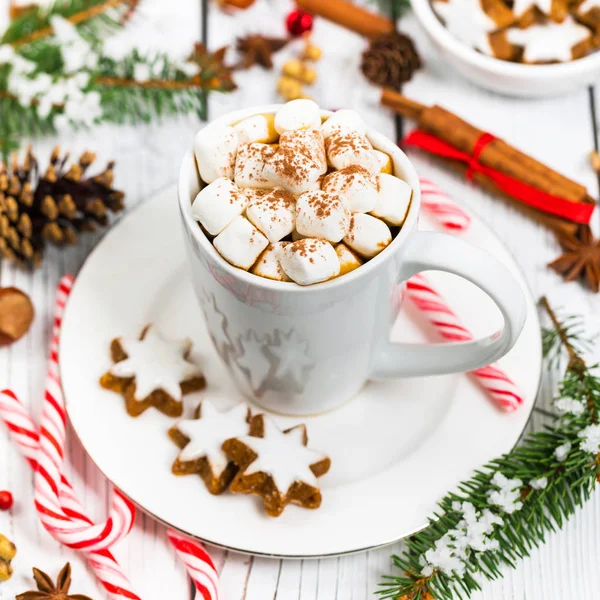 Kerstmis Nieuwjaar Kaart Achtergrond Met Warme Chocolademelk Met Marshmallows Selectieve — Stockfoto
