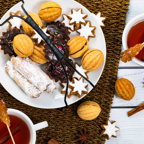 Diverse Gemengde Cookies Dessert Met Thee Selectieve Aandacht — Stockfoto