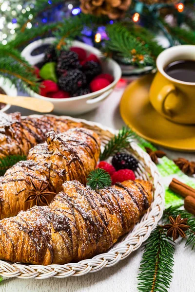 Chocolate Croissants Breakfast Christmas Theme Background Selective Focus — Stock Photo, Image