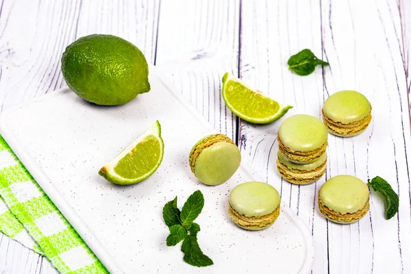 Lime Mint Flavored Green Macaron Selective Focus — Stock Photo, Image