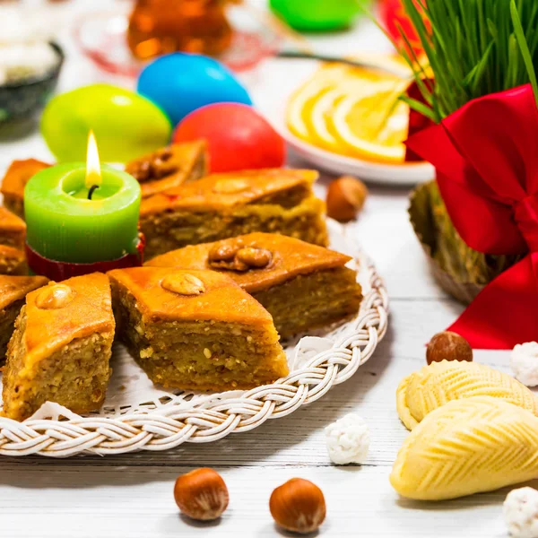 Novruz Ramadan Azerbaijão Ovos Coloridos Fontes Trigo Para Páscoa Doces — Fotografia de Stock