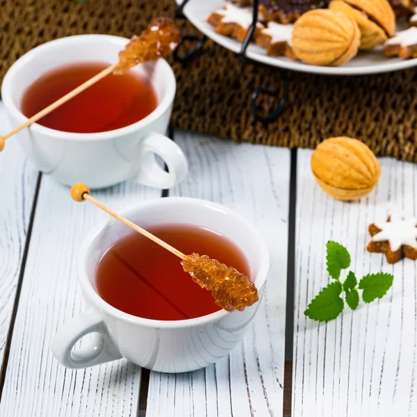Chá Com Biscoitos Mistos Variados Foco Seletivo — Fotografia de Stock