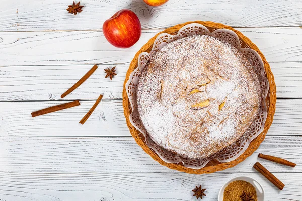 시나몬 케이크 Apple Cinnamon Cake 사과가 프랑스 French Apple Pie — 스톡 사진