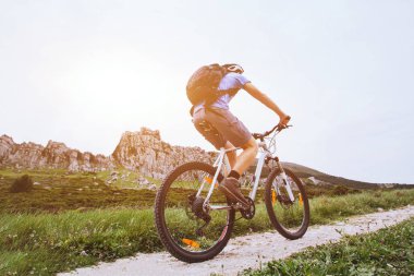 dağ bisikleti, doğa sporları dışında Bisiklete binme