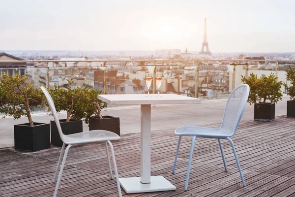 Красивый Роскошный Ресторан Крыше Париже Панорамным Видом Город — стоковое фото