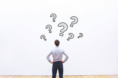 sorular, iş kavramı arkadan görünüm