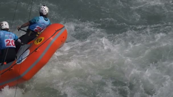 Italian Womens Rafting Team Training Slow Motion Dora Baltea River — Stock Video