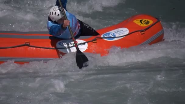 Török Női Alatt Rafting Csapat Lassú Mozgás Dóra Baltea Folyó — Stock videók