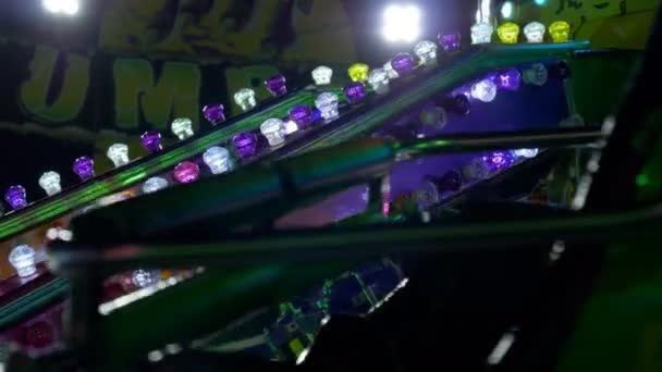 Parque de atracciones Bulbo de luz — Vídeos de Stock