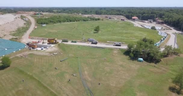 Vista aérea de volcado — Vídeos de Stock