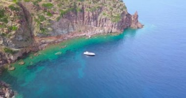 Capraia Adası Sahil Gemisi Hava Görüntüsü