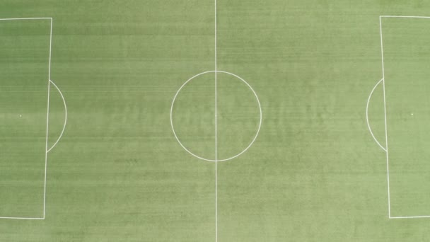 Stadio di calcio verde erba vuota vista dall'alto — Video Stock