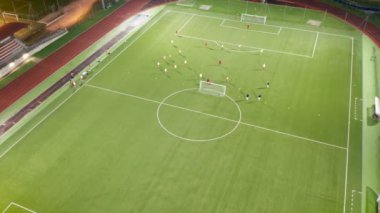 Futbol Stadyumu Eğitim Gecesi Hava Görüntüsü