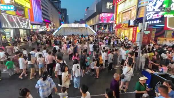 Gewerbliche Straßenszene Der Shanghai Road Der Abenddämmerung — Stockvideo