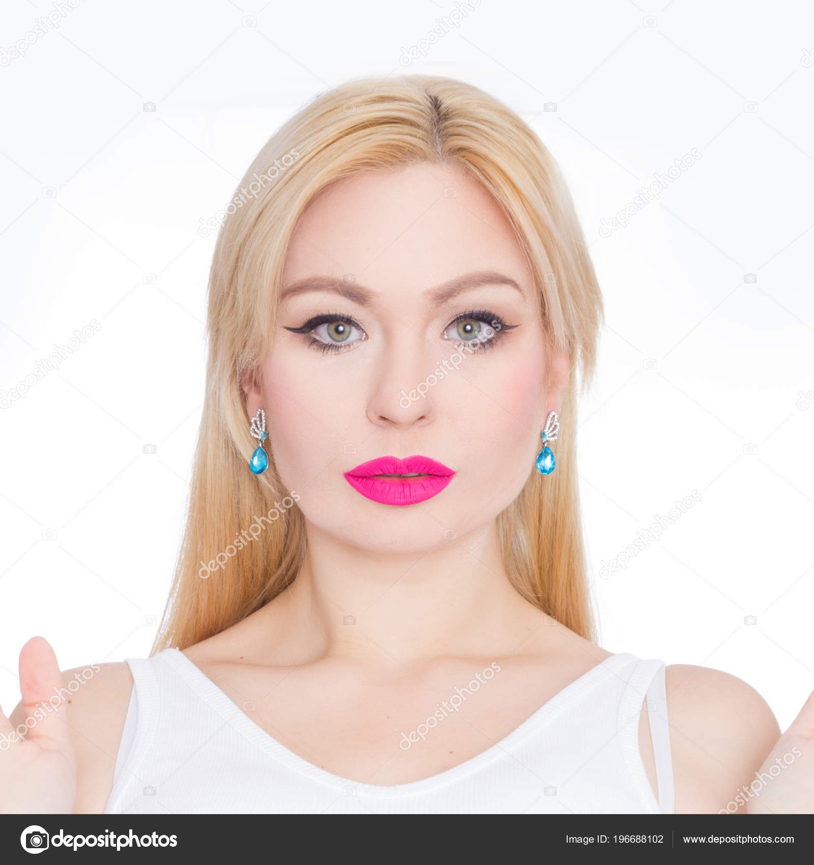 Close Beauty Portrait Blonde Long Hair She Bright Makeup Pink