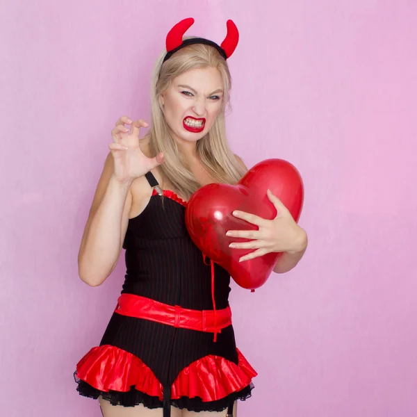 Sexy Donna Bionda Costume Carnevale Imp Con Palloncino Rosso Forma — Foto Stock