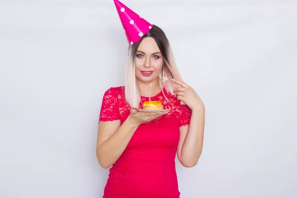 Rubio en partido sombrero celebración de la torta — Foto de Stock