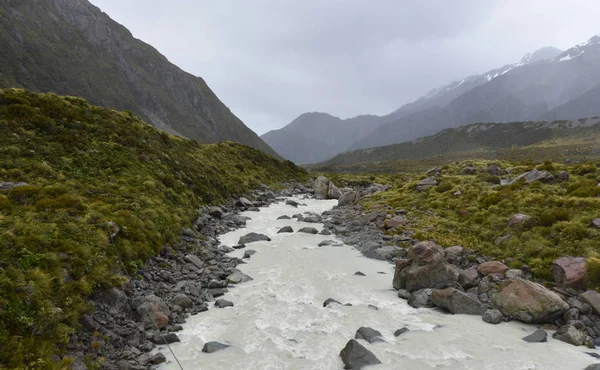 Panoramautsikt Över Berget Bay Med Delar Glaciären Vatten — Stockfoto