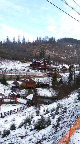 Winter Karpaten Groene Sparren Panorama Van Ski Pistes — Stockfoto