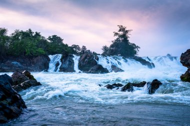 Don Pha Pheng şelale, Laos
