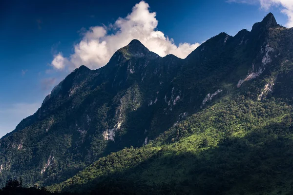 Doi Luang Chiang Dao Peyzaj Yüksek Dağ Chiang Mai Province — Stok fotoğraf