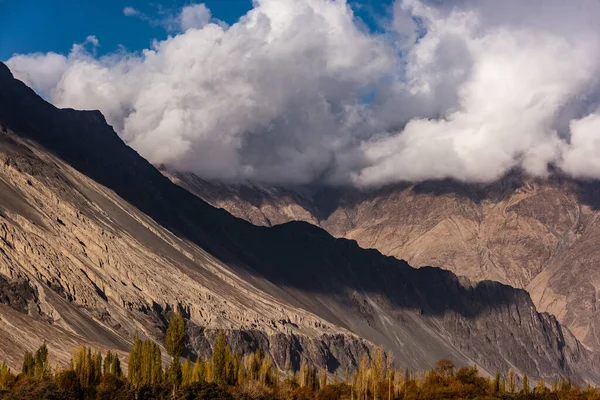 Mountain Landscape Clouds Sun — Stock Photo, Image