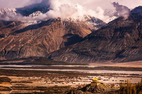 Hermoso Paisaje Montaña Nieve Himalaya India —  Fotos de Stock