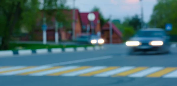 Imagen Borrosa Coche Paseos Por Fondo Abstracto Ciudad — Foto de Stock