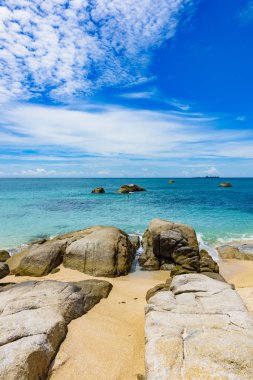 Güney Çin denizi, Nha Trang yakınlarındaki Vietnam kıyıları..