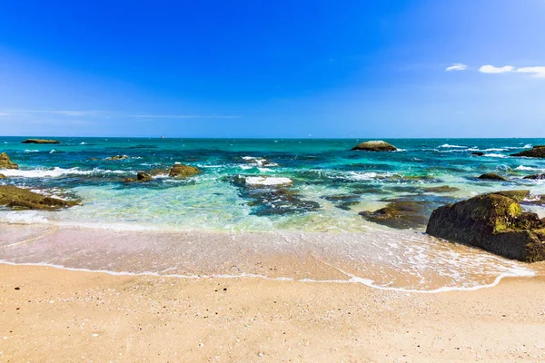 Rocky Beautiful Coast South China Sea Beach Coastline Vietnam — 图库照片