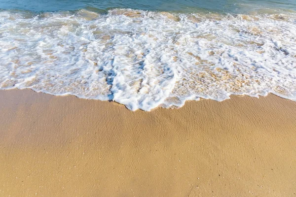 Paradiset Varma Tropiska Klimat Sandiga Stranden Havet Lugn Wave — Stockfoto