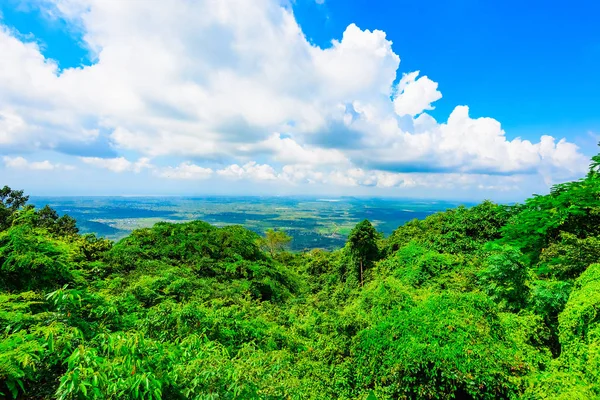 Vista Altura Céu Azul Selva Verde Tropical Com Nuvens Vietnam — Fotografia de Stock