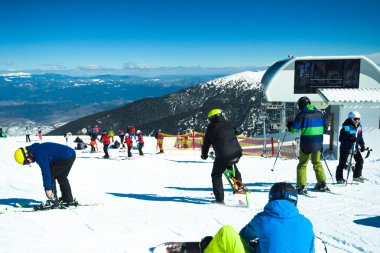 Bansko kayak merkezi. Polyana Banderishka