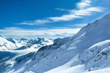 Bulgaristan'da kışın Pirin dağları