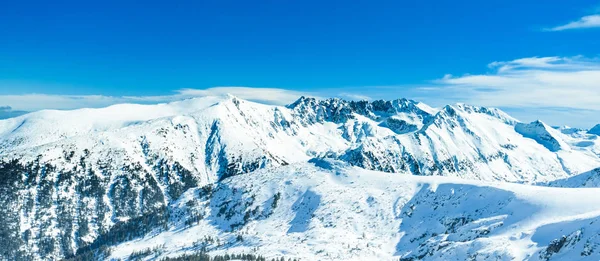 Montagnes Pirin en hiver en Bulgarie — Photo