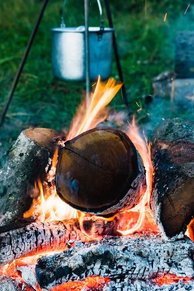 Camping Cooking Pot Hanging Campfire Tripod Tourist Camp — Stock Photo, Image