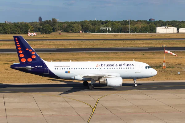 Berlín Alemania Septiembre 2018 Brussels Airlines Airbus A319 111 Aeronaves — Foto de Stock