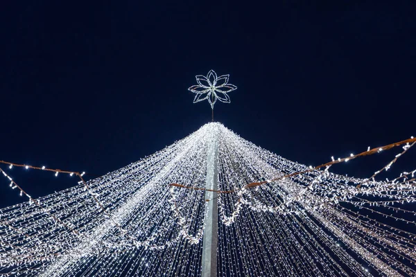 Decoración Navidad Hecha Pequeñas Luces Red Con Luces —  Fotos de Stock