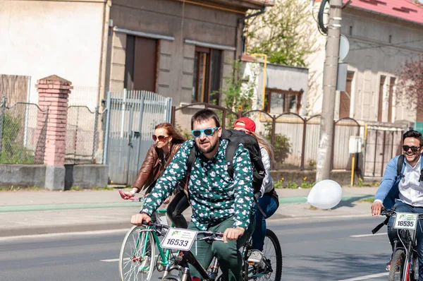 Timisoara Romania April 2016 People Riding Bicycles Spring Pedaling Event — Stock Photo, Image